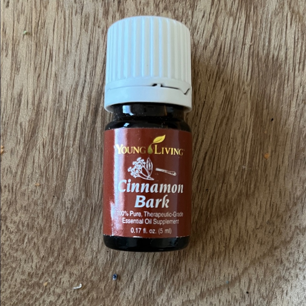 Young Living Cinnamon Bark Oil with White Cap
